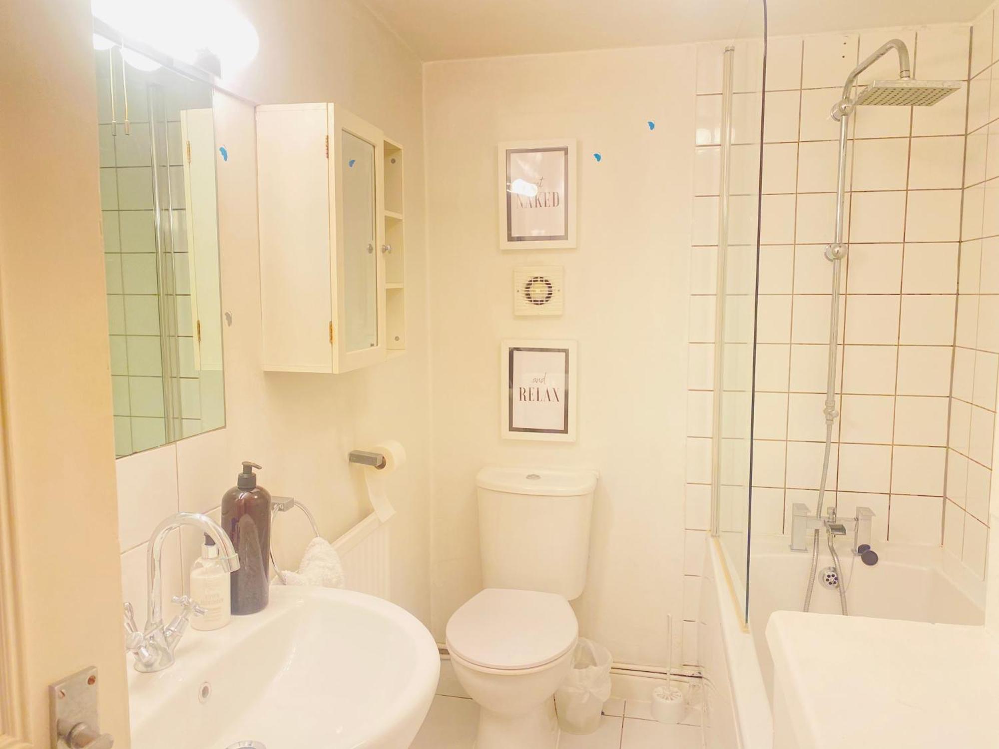 Stunning, Stylish Garden Flat In The Heart Of Wimbledon Daire Londra Dış mekan fotoğraf